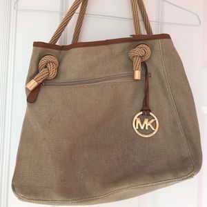 Michael Kors large purse with cute knit straps